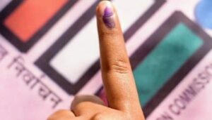 राज्यात सरासरी ६१ टक्के मतदान, हातकणंगले, कोल्हापुरात सर्वाधिक, तर बारामती, सोलापूरला कमी मतदान