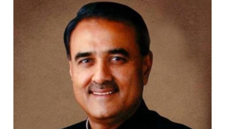 Praful Patel Criticizes Opposition’s Politicization of Delhi Airport Terminal 1 Incident