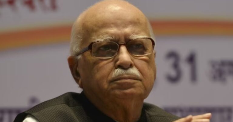 Senior BJP Leader L.K. Advani Readmitted to Delhi’s Apollo Hospital