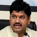 Delayed Resignation: How Munde’s Exit Impacts Mahayuti and NCP’s Image